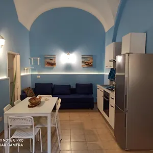 Appartamento Il Piccolo Cortile, Aeroporto di Catania Fontana Rossa